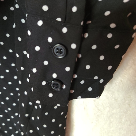 Who What Wear | Black Polka Dot Blouse sz med - Picture 5 of 7